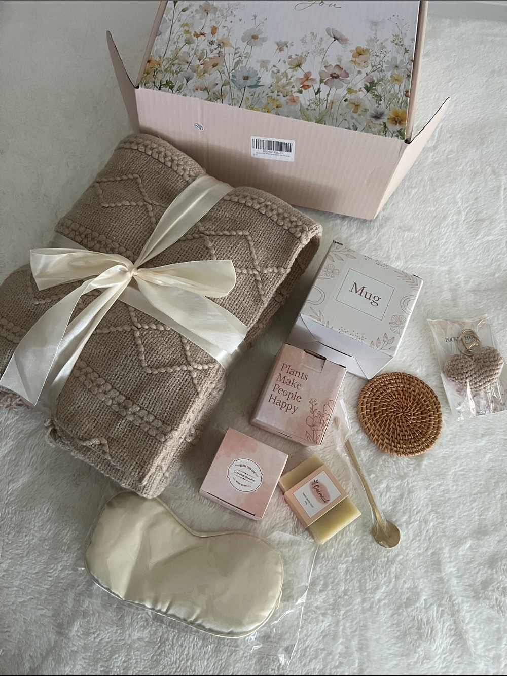 NWT (Specially for You) Self Care Luxury Gift Set For Women Mothers Day,9 pieces